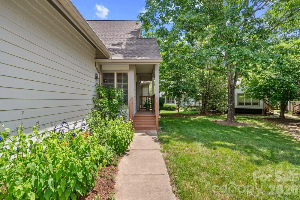 62 Pinnacle Point Asheville, NC 28805