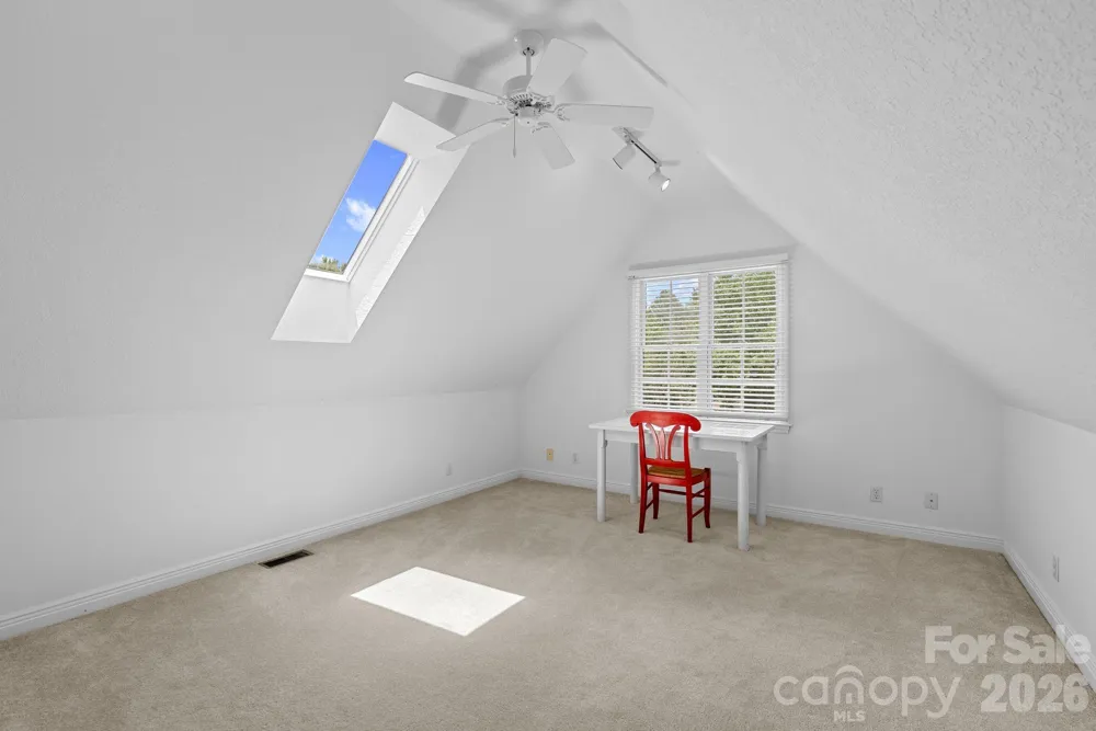62 Pinnacle Point Asheville, NC 28805