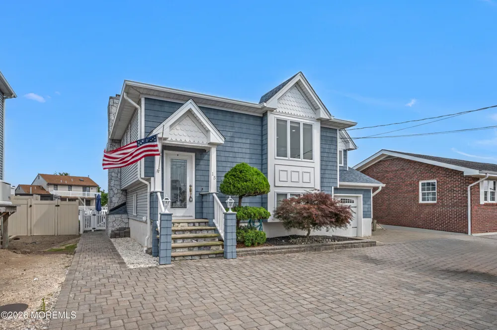 15 Seville Drive Brick, NJ 08723