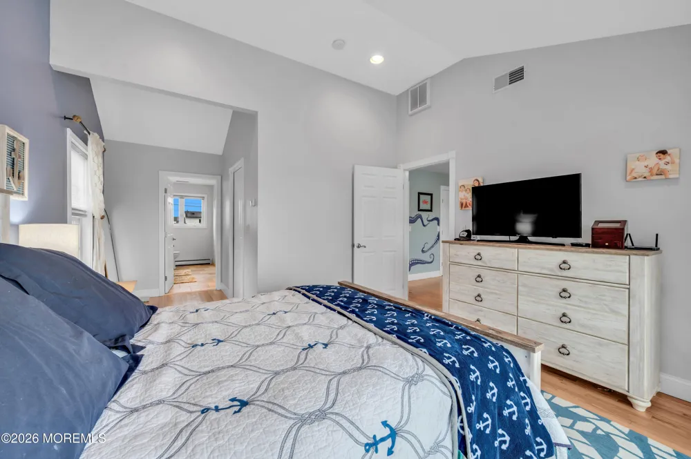 15 Seville Drive Brick, NJ 08723