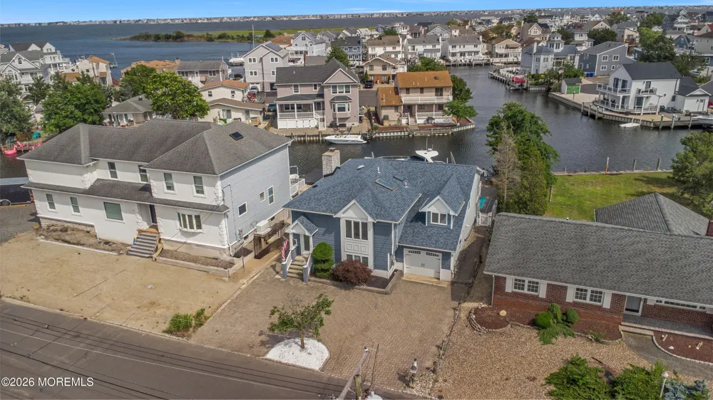 15 Seville Drive Brick, NJ 08723