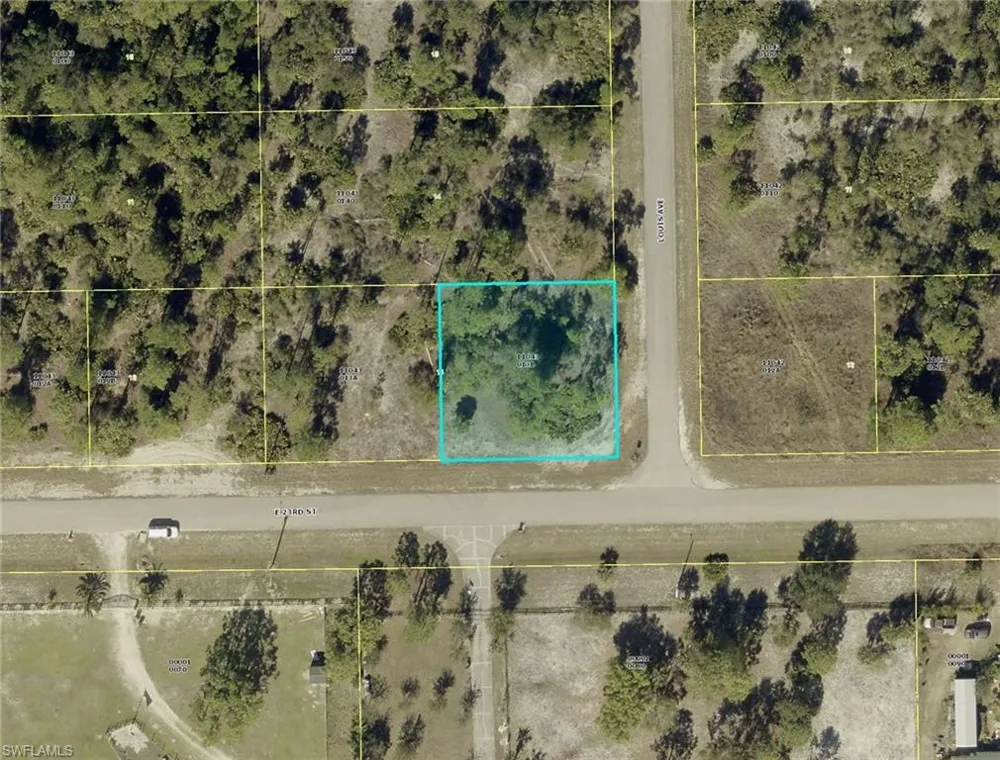 4007 E 23rd Street Alva, FL 33920