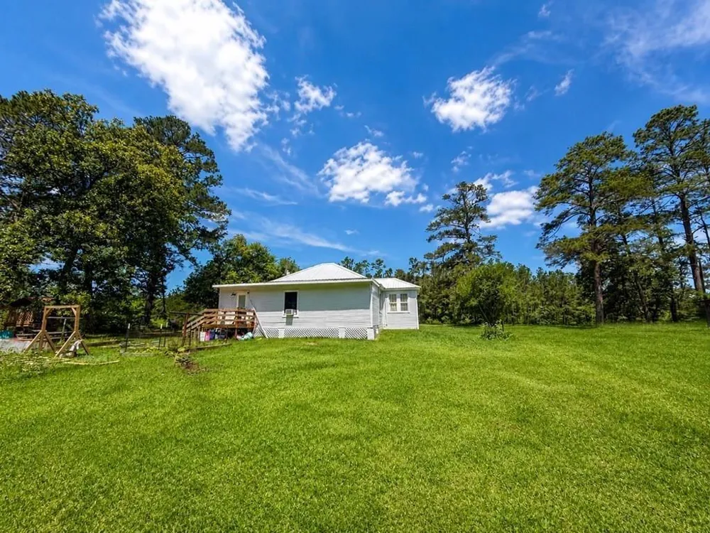140 Private Road 6081 Burkeville, TX 75932