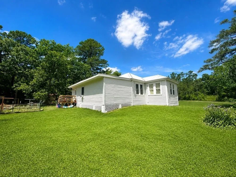 140 Private Road 6081 Burkeville, TX 75932