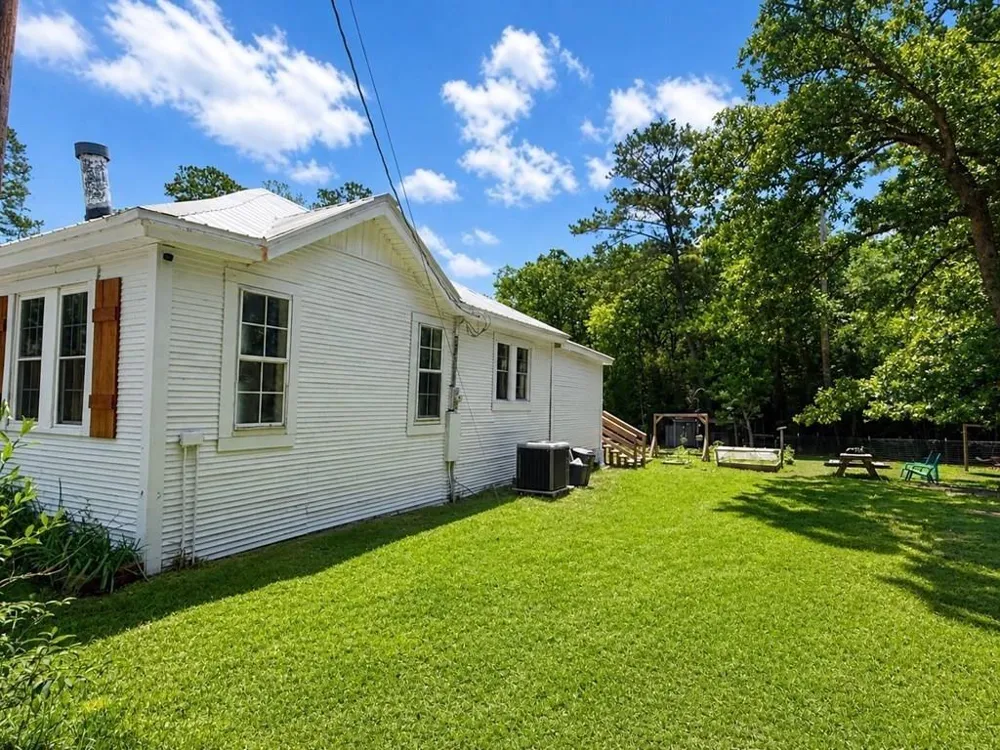140 Private Road 6081 Burkeville, TX 75932