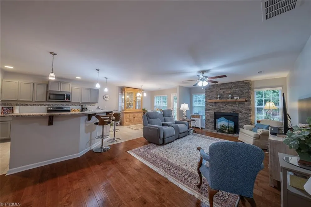 1460 Land Grove Drive Kernersville, NC 27284