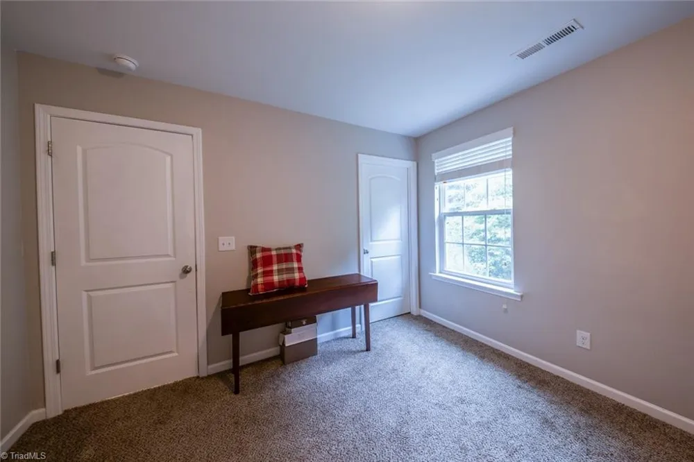 1460 Land Grove Drive Kernersville, NC 27284