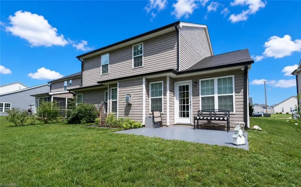 1460 Land Grove Drive Kernersville, NC 27284