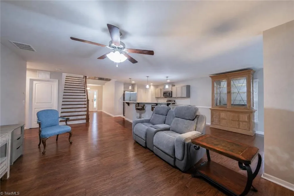 1460 Land Grove Drive Kernersville, NC 27284