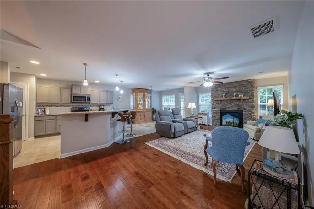 1460 Land Grove Drive Kernersville, NC 27284