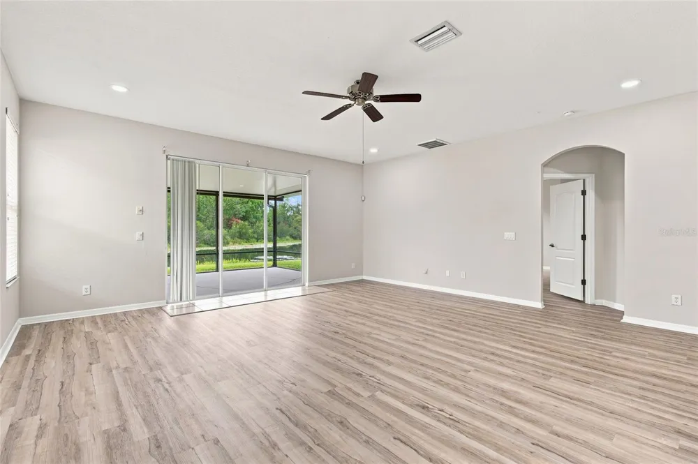 7806 GRASMERE DRIVE Land O Lakes, FL 34637