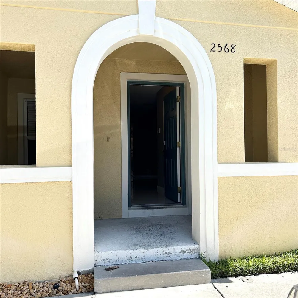 2568 HIDDEN COVE LANE Clearwater, FL 33763