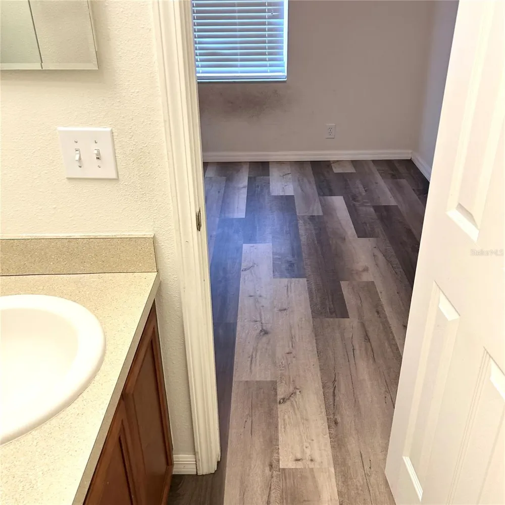 2568 HIDDEN COVE LANE Clearwater, FL 33763