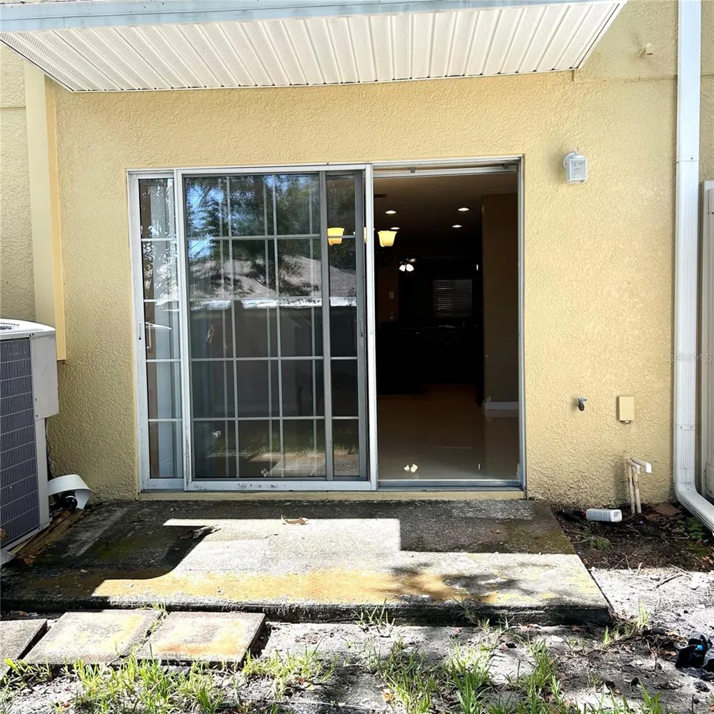 2568 HIDDEN COVE LANE Clearwater, FL 33763