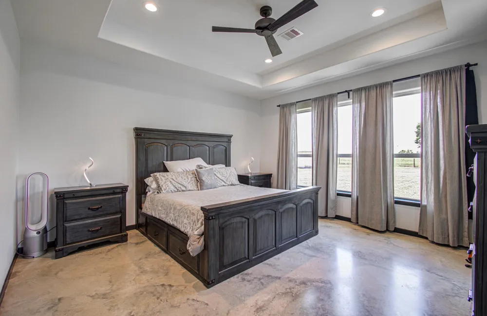 153 County Road 397 Bay City, TX 77414