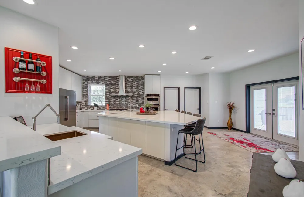 153 County Road 397 Bay City, TX 77414