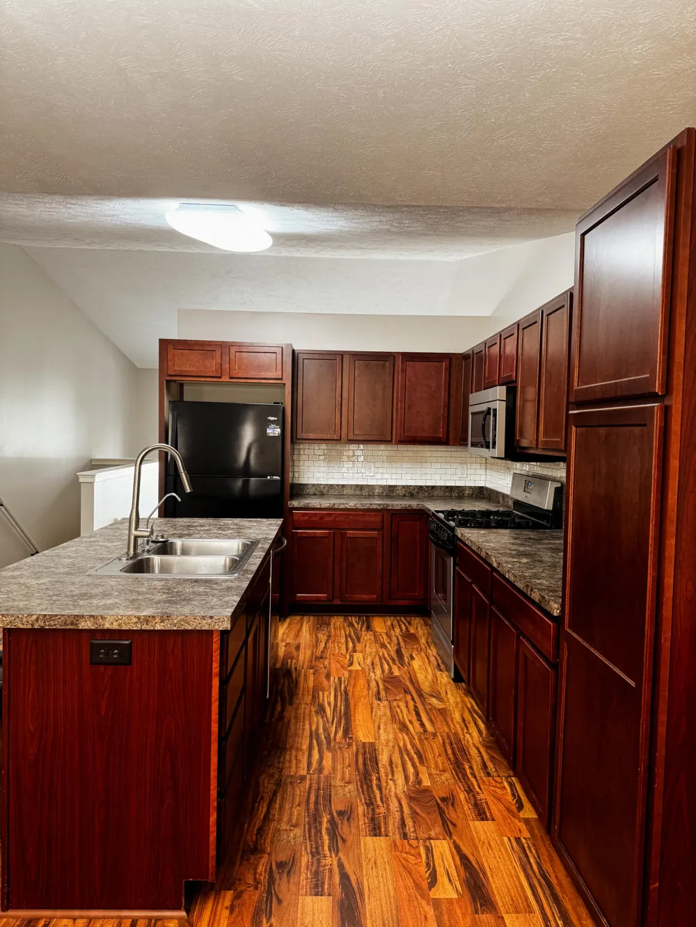 652 Oriole Court #10 Middleville, MI 49333
