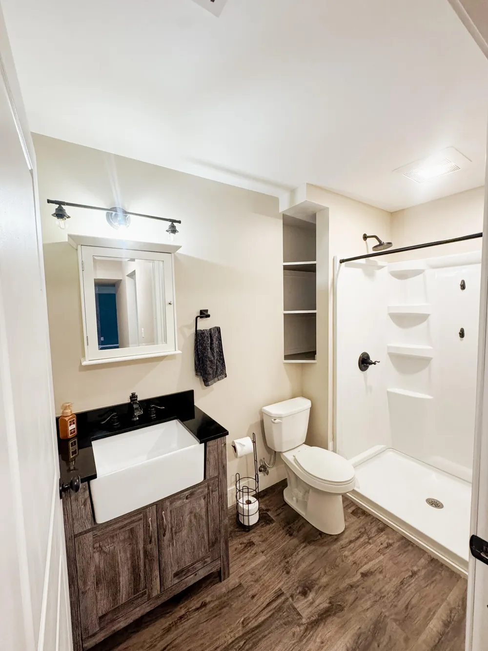 652 Oriole Court #10 Middleville, MI 49333