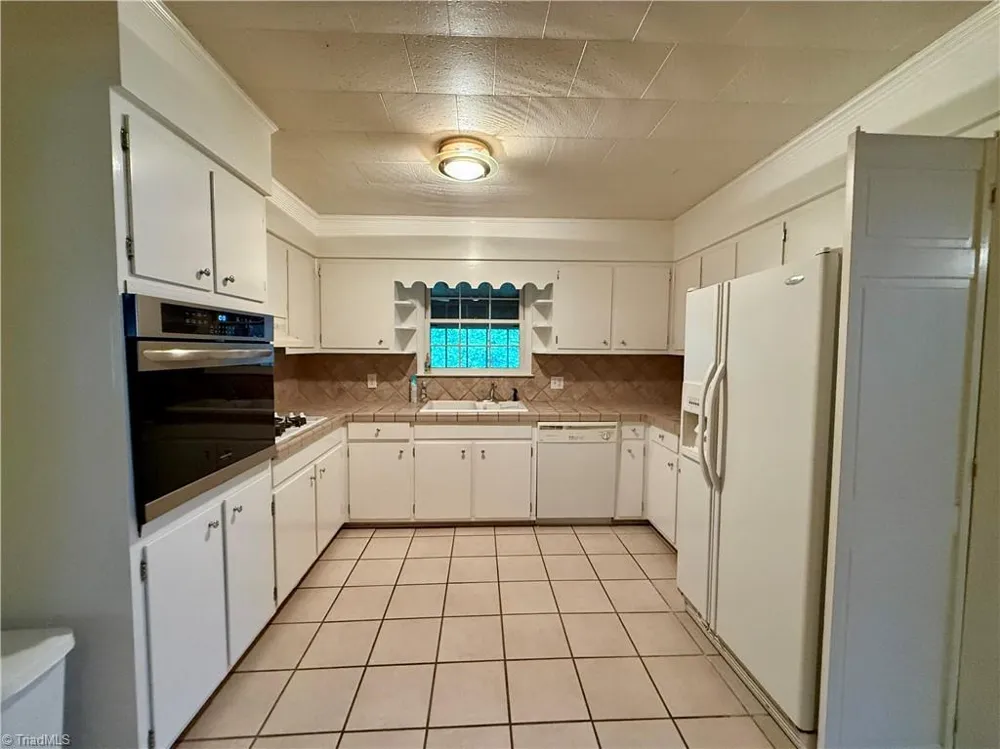 641 Nelson Lane Millers Creek, NC 28651