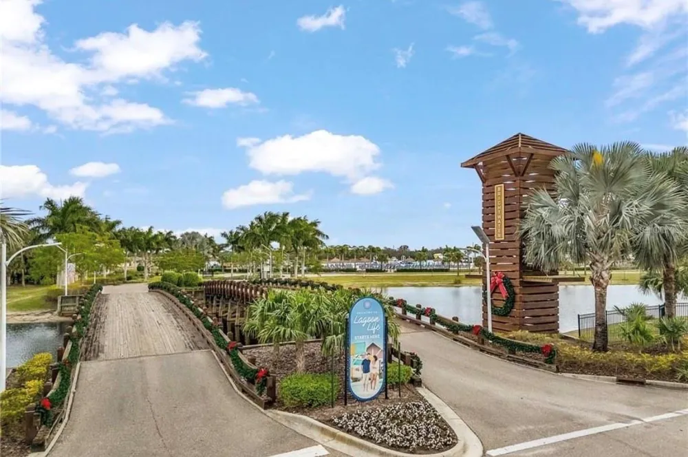 18505 CRONIN SAND LANE North Fort Myers, FL 33917