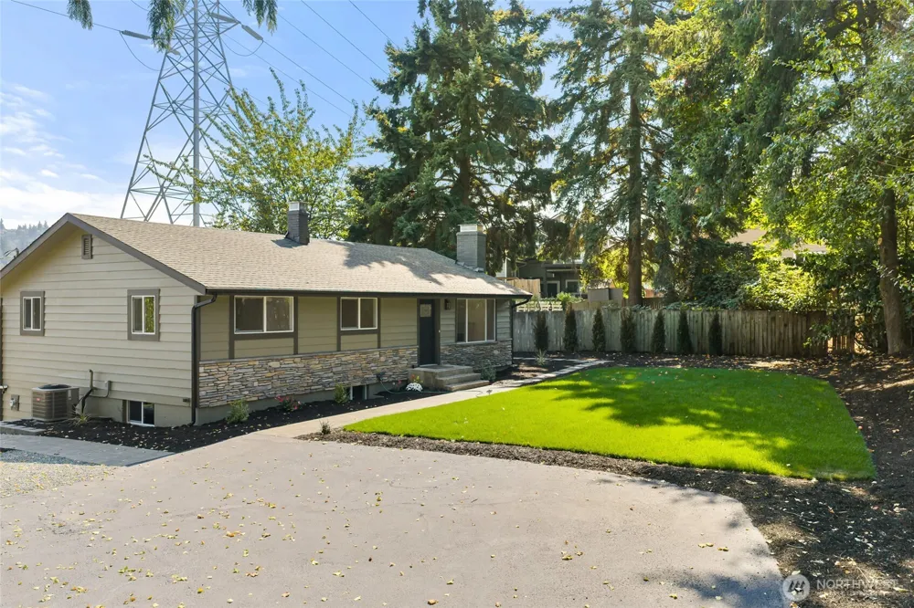 12215 SE 35th Street Bellevue, WA 98006