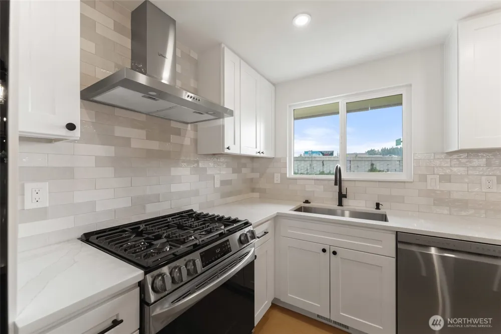 12215 SE 35th Street Bellevue, WA 98006