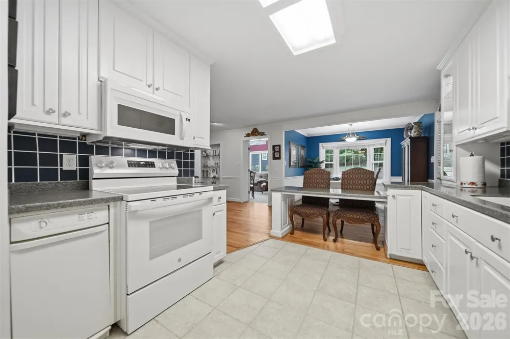1756 12th Street Drive NW Hickory, NC 28601