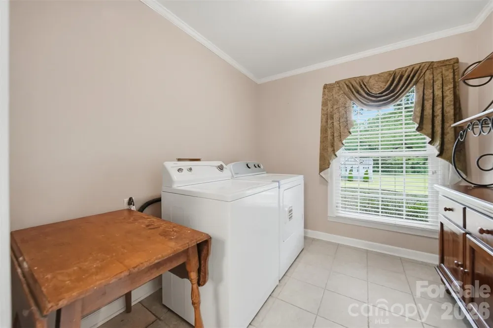 1756 12th Street Drive NW Hickory, NC 28601