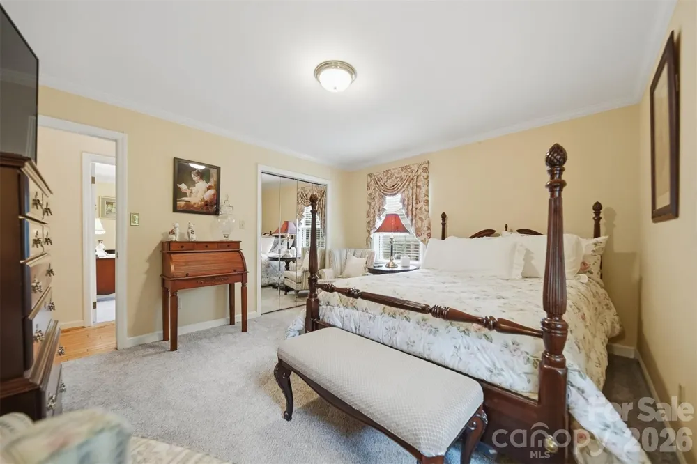 1756 12th Street Drive NW Hickory, NC 28601