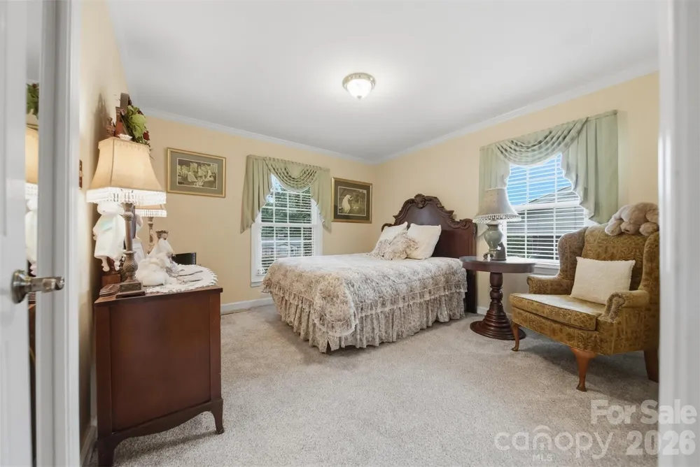 1756 12th Street Drive NW Hickory, NC 28601