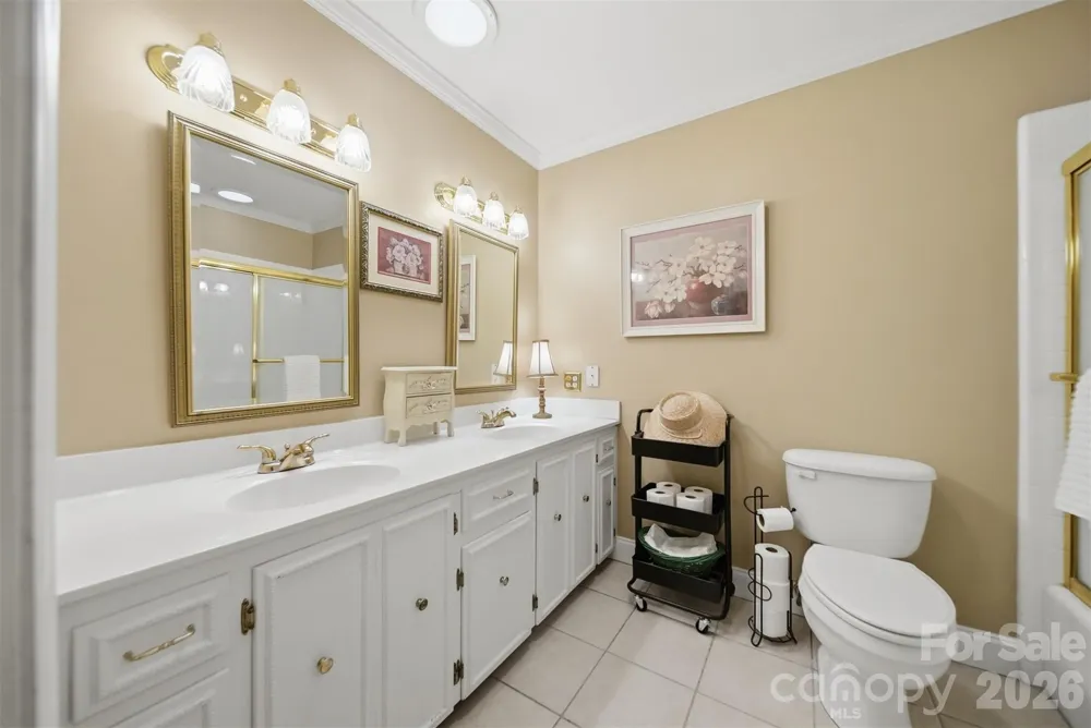 1756 12th Street Drive NW Hickory, NC 28601