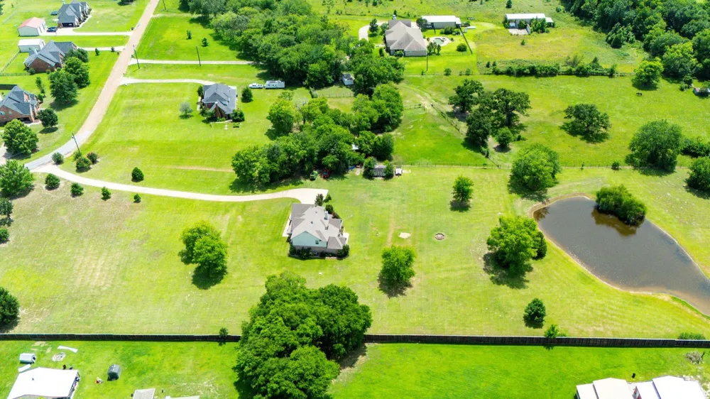 180 Vz County Road 4137 Canton, TX 75103