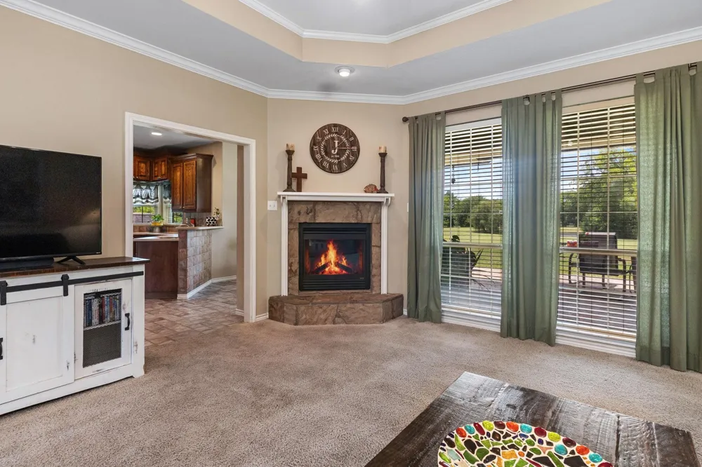 180 Vz County Road 4137 Canton, TX 75103