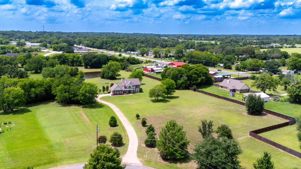 180 Vz County Road 4137 Canton, TX 75103