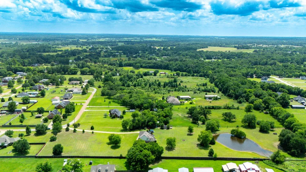 180 Vz County Road 4137 Canton, TX 75103