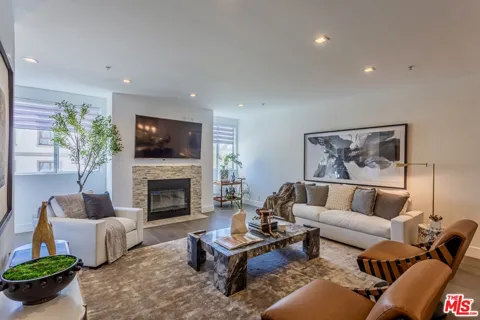 120 S Crescent Drive