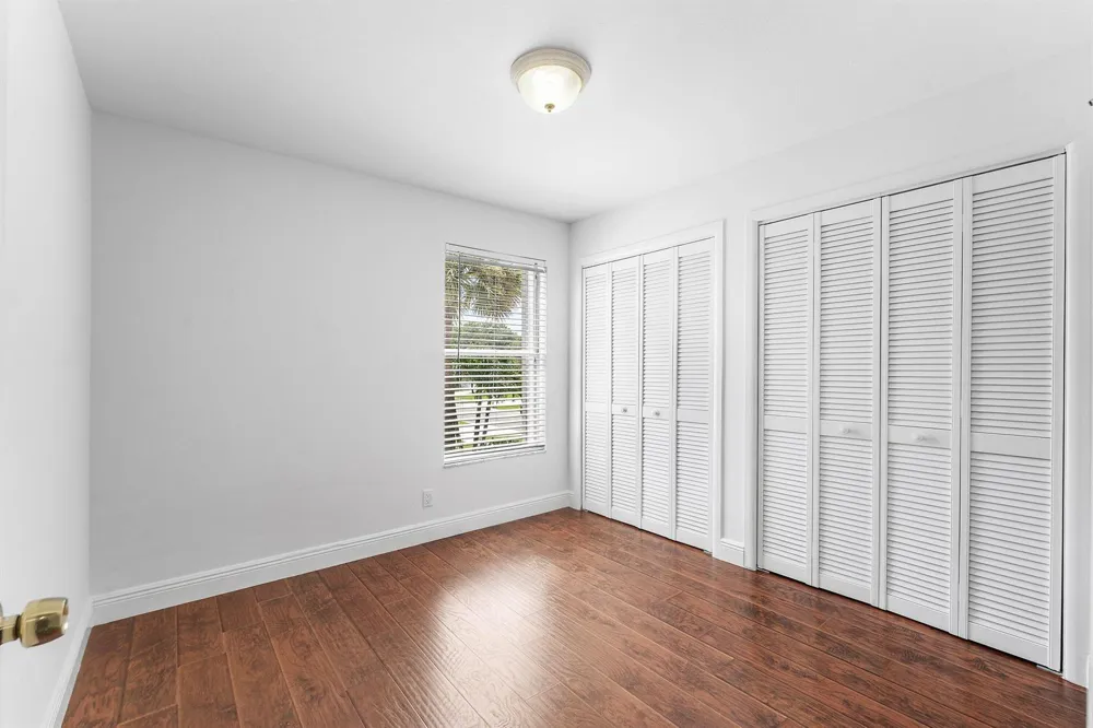139 ROYAL PINE CIRCLE S Royal Palm Beach, FL 33411