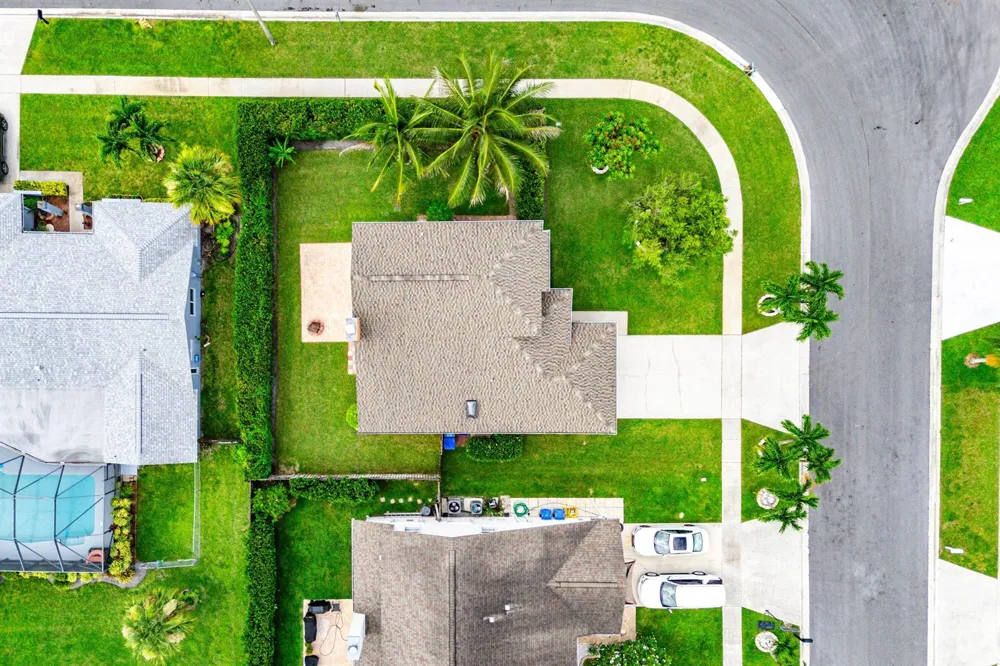 139 ROYAL PINE CIRCLE S Royal Palm Beach, FL 33411