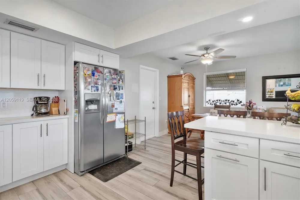 8963 SW 53rd St Cooper City, FL 33328