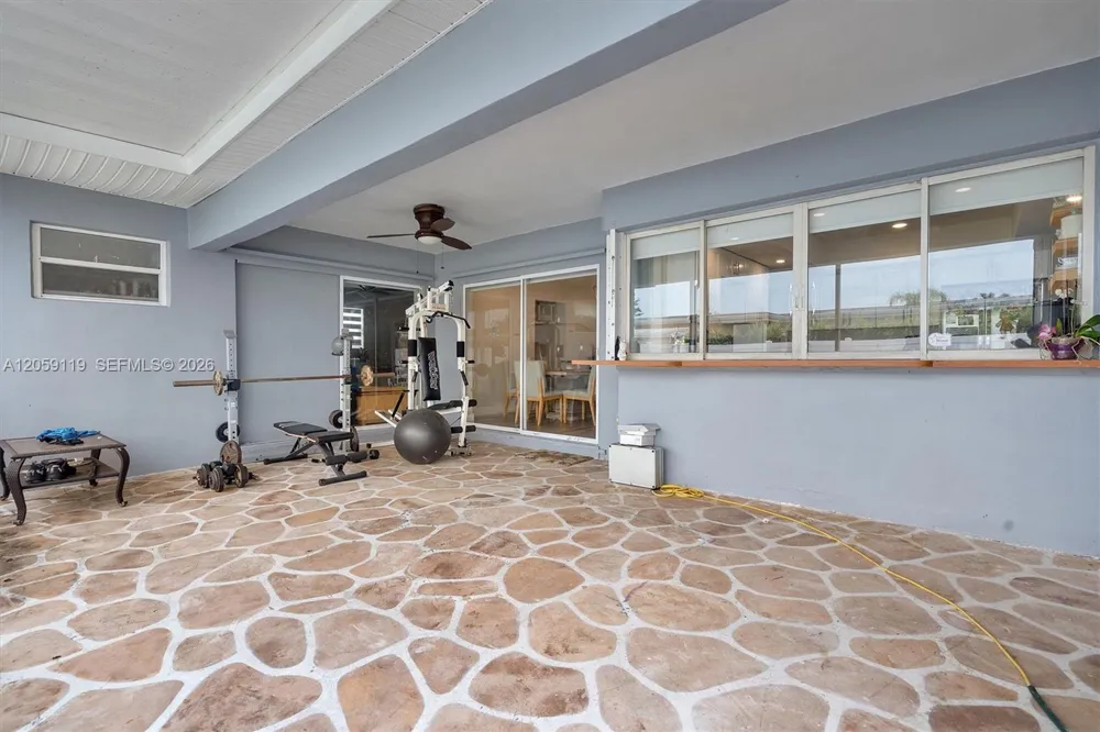 8963 SW 53rd St Cooper City, FL 33328