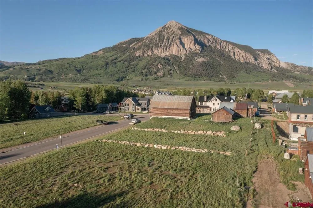416 Teocalli Avenue Crested Butte, CO 81224