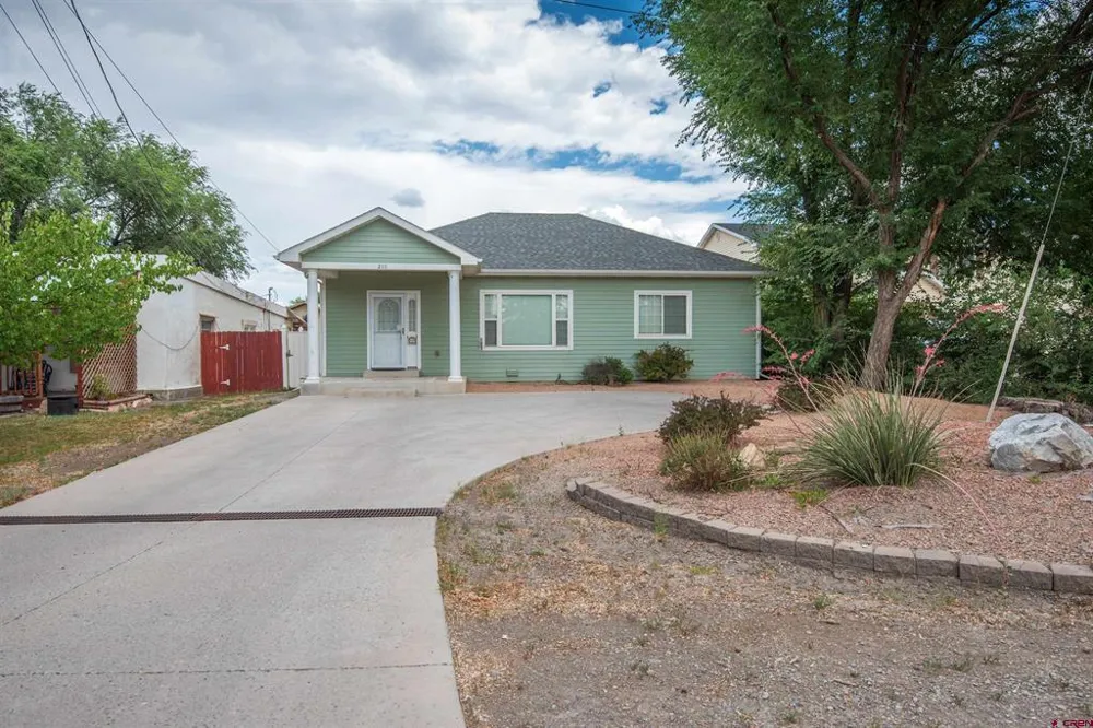 218 Stough Avenue Montrose, CO 81401