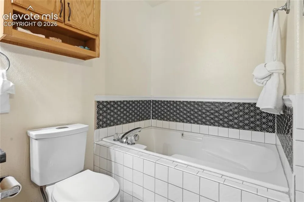 4839 Rusty Nail Point #102 Colorado Springs, CO 80916