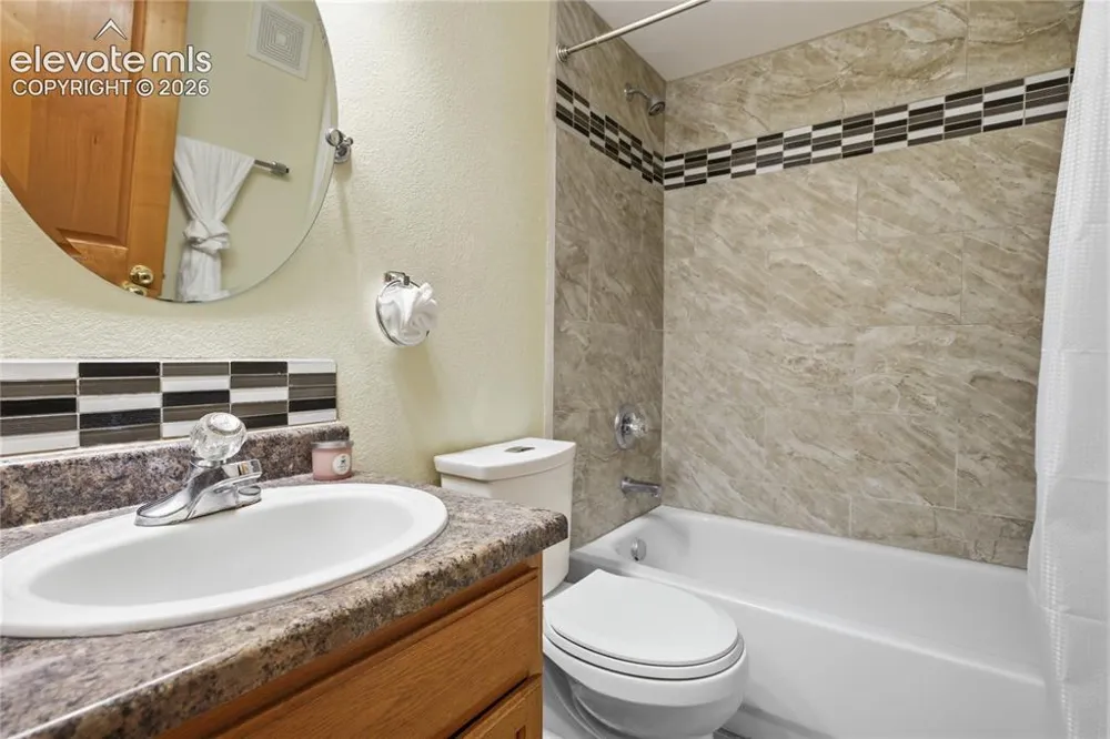 4839 Rusty Nail Point #102 Colorado Springs, CO 80916