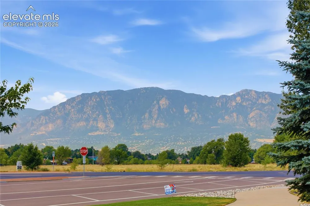 4839 Rusty Nail Point #102 Colorado Springs, CO 80916