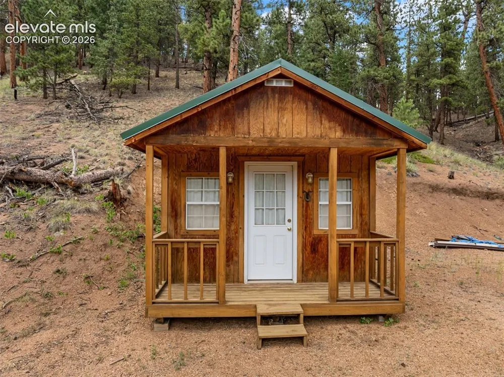 3919 County Road 33 Sedalia, CO 80135