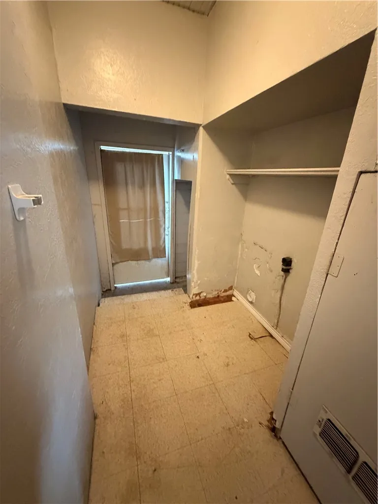 723 W Alice Avenue Kingsville, TX 78363