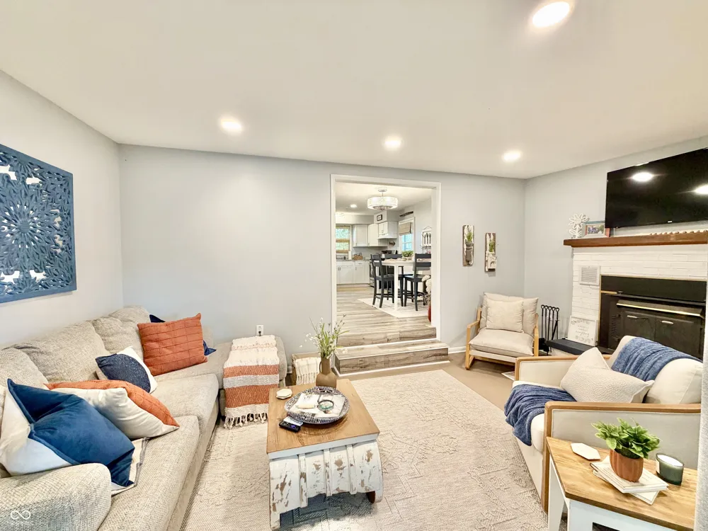 3594 Roland Drive Kingman, IN 47952