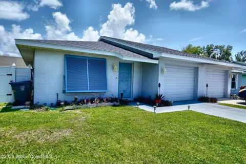 37 E Towne Place