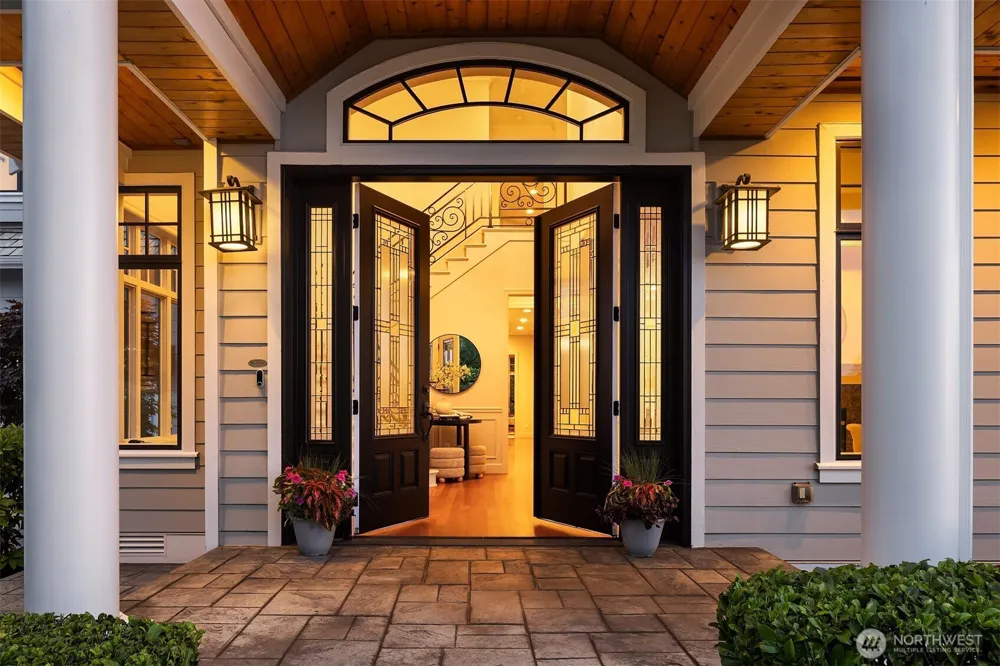 3489 NE Harrison Street Issaquah, WA 98029